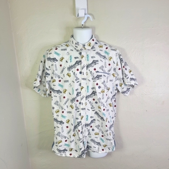 Good Vibes Shirt Men's XL Button Up Slim Fitting New York Short Sleeve Casual - Picture 1 of 9